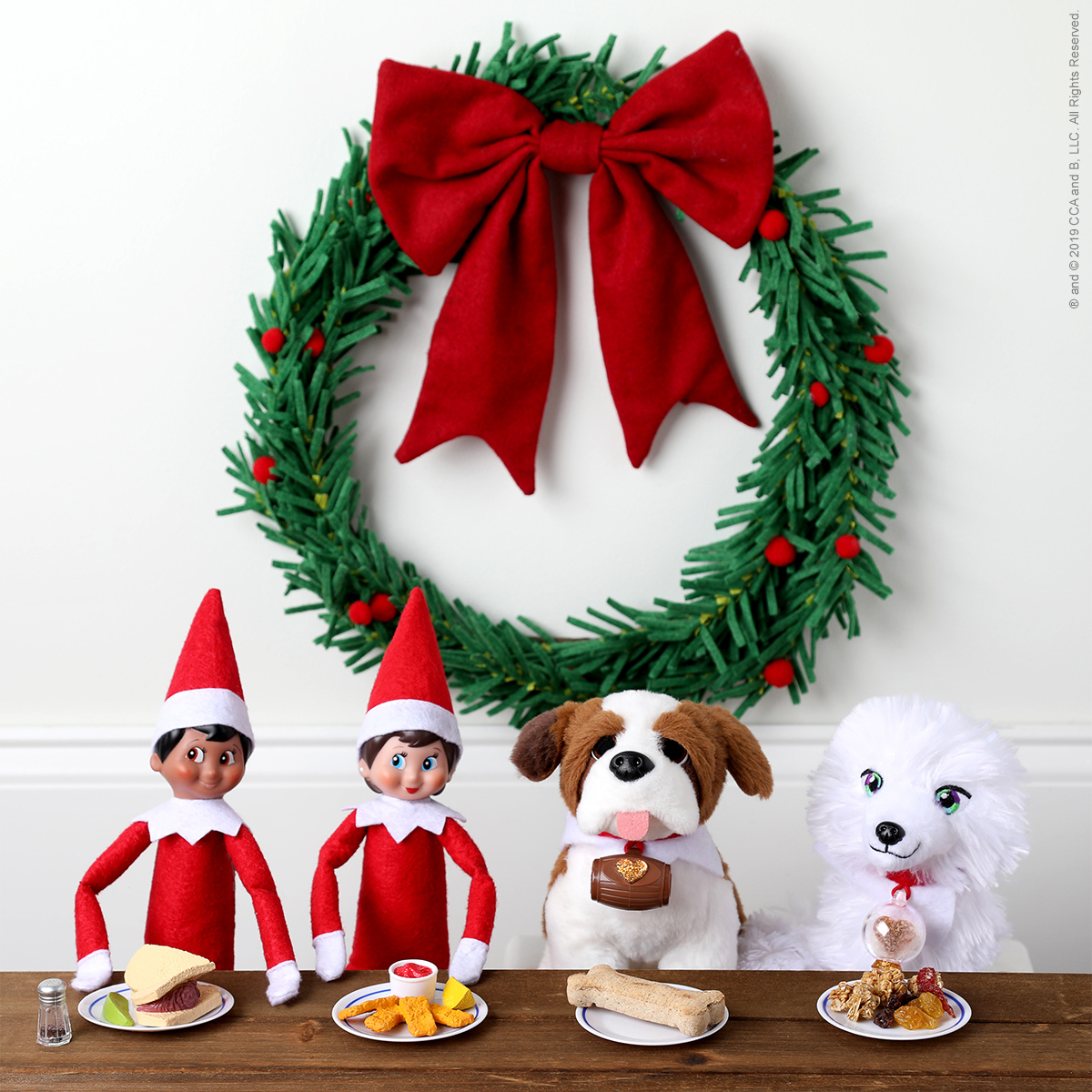 The Elf on the Shelf - Elf Pets: An Arctic Fox Tradition