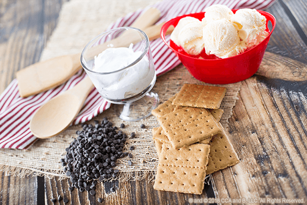 No-Fuss Frozen S’mores Recipe from The Elf on the Shelf