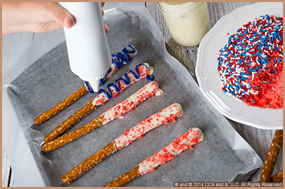 Fourth of July Pretzel Recipe from The Elf on the Shelf
