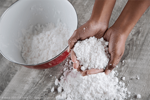 How to Make Fake Snow {In Minutes with Just 2 Ingredients!}