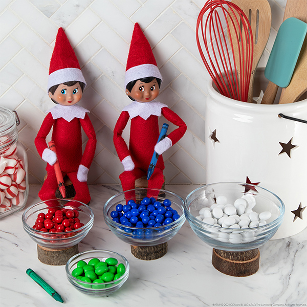 Easy and Effortless Elf on the Shelf Ideas | The Elf on the Shelf