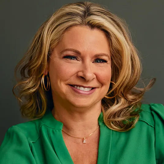 Chanda Bell headshot
