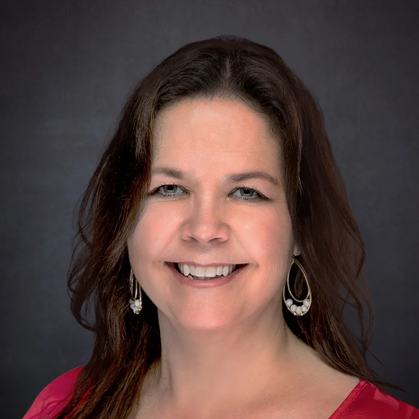 Lisa Humphries headshot